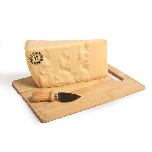 Parmigiano Reggiano sajt, 12 hónapig érlelt-Latteria Nuova Mandrio-Sol Deli