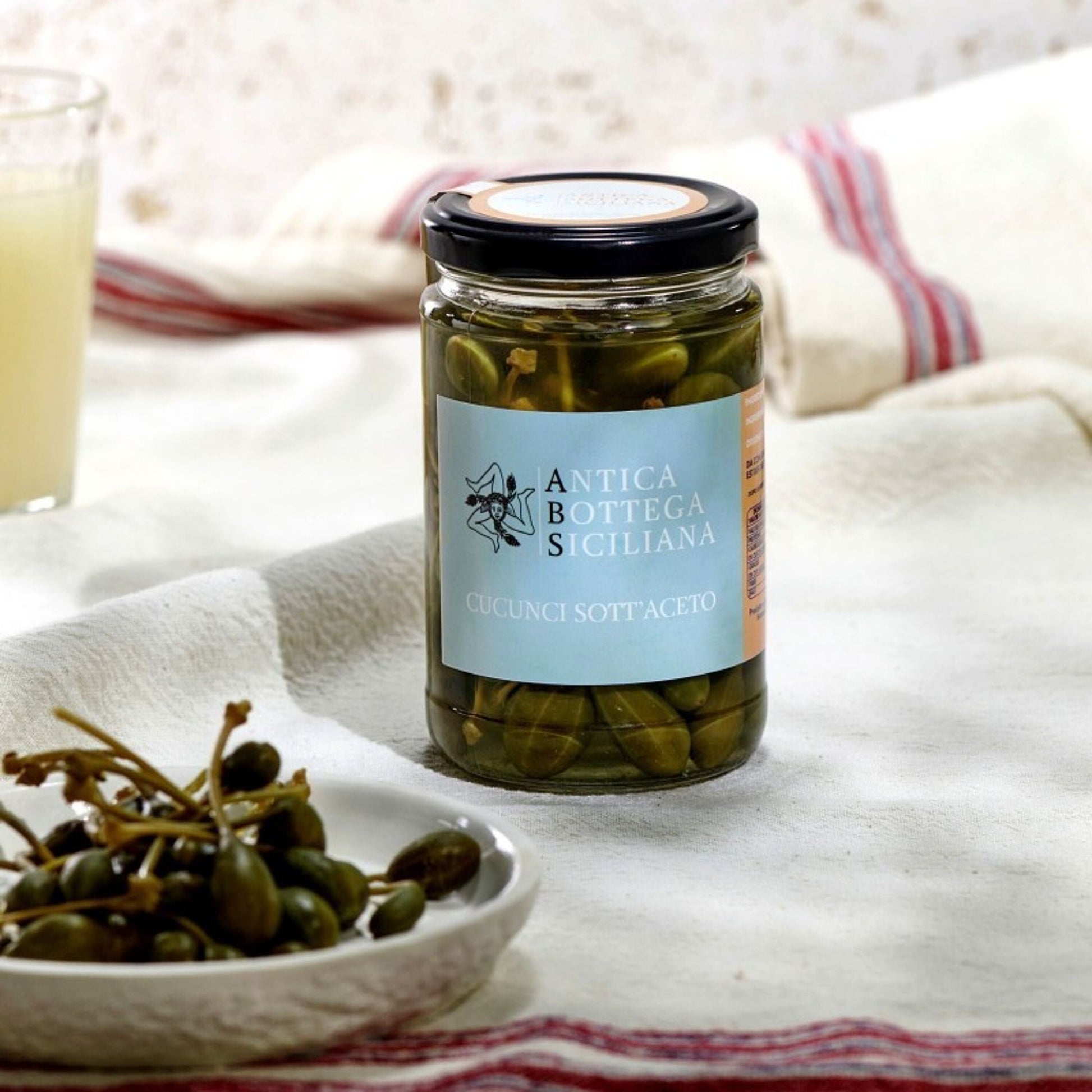 Szicíliai kapribogyógyümölcs fehérborecetben, 280 g-Antica Bottega Siciliana-Sol Deli