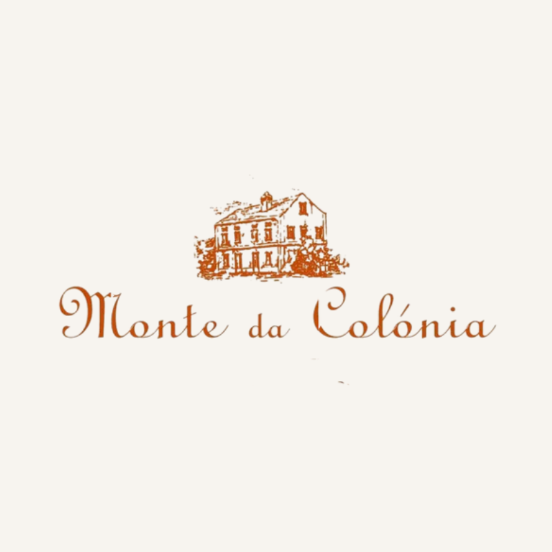 The owners of the family business of Monte da Colónia