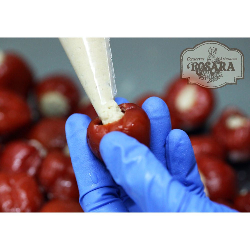 Cherry Peppers Stuffed With Bonito Tuna, Rosara, 212 ml - Sol Deli
