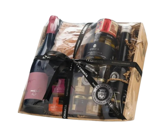 Spanyol ajándékcsomag "Ínyenc kosár 2"