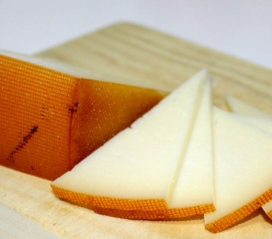 Idiazabal D.O.P. smoked sheep's cheese