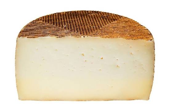 Manchego sajt, "curado", 6 hónapig érlelt