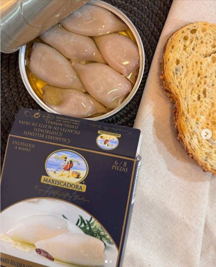 Töltött tintahalak pikáns olívaolajban, 110 g