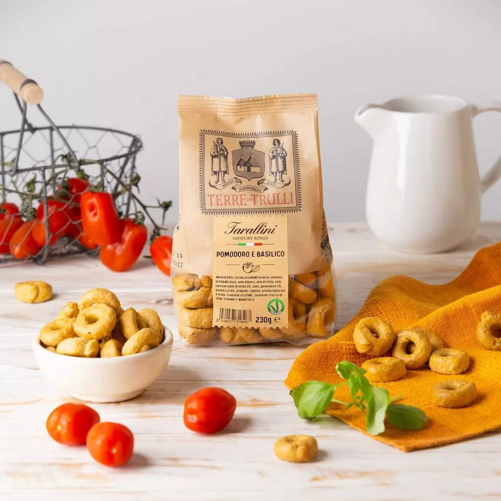 Tarallini Pugliesi Tomato and Basil, Terre Dei Trulli, 230 g - Sol Deli